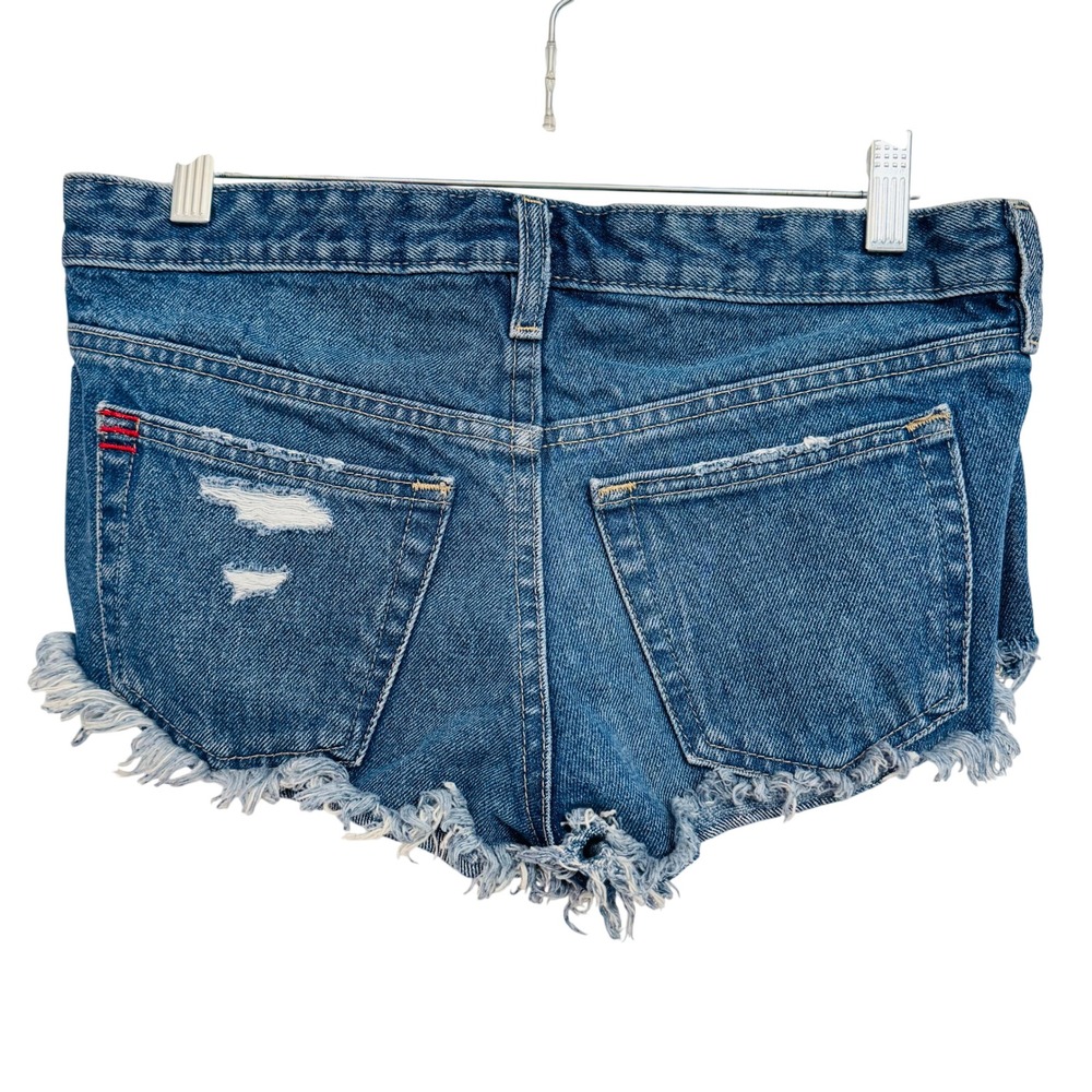 236 - BDG Dolphin Womens 26 Distressed Low Rise Denim Cut Off Shorts Blue - Picture 2 of 9